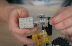 Электроусилитель руля (ЭУР) – принцип работы на модели Лего Техник!